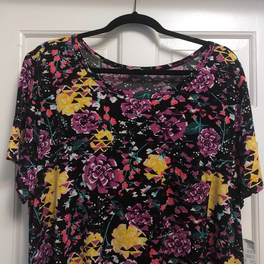 LuLaRoe Carly 3XL NWT slinky floral